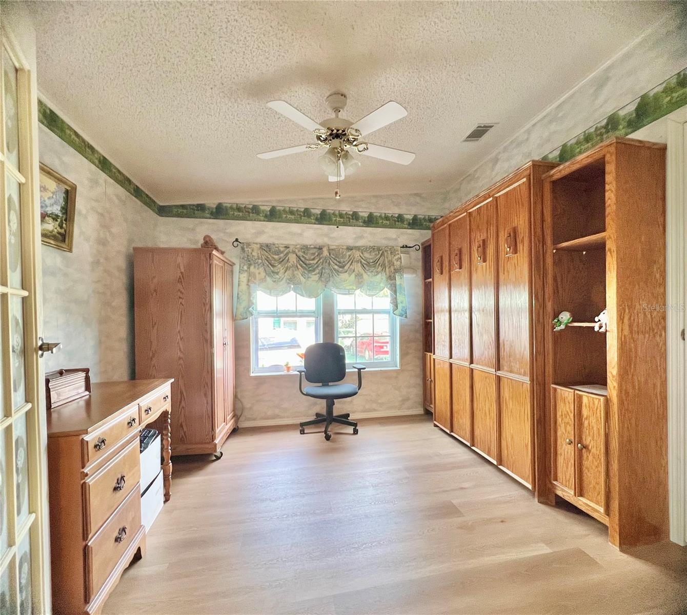 PALM HILL MOBILE HOME PARK UNREC - Residential