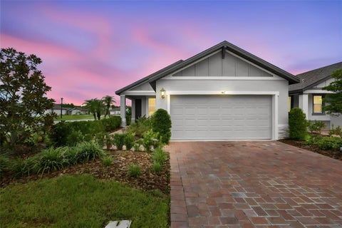 Photo of 101 Pitching Wedge Drive, Daytona Beach, FL 32124 (MLS # V4951151)