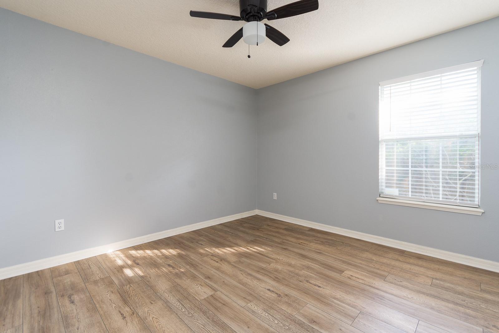 MENTONE - Residential Lease