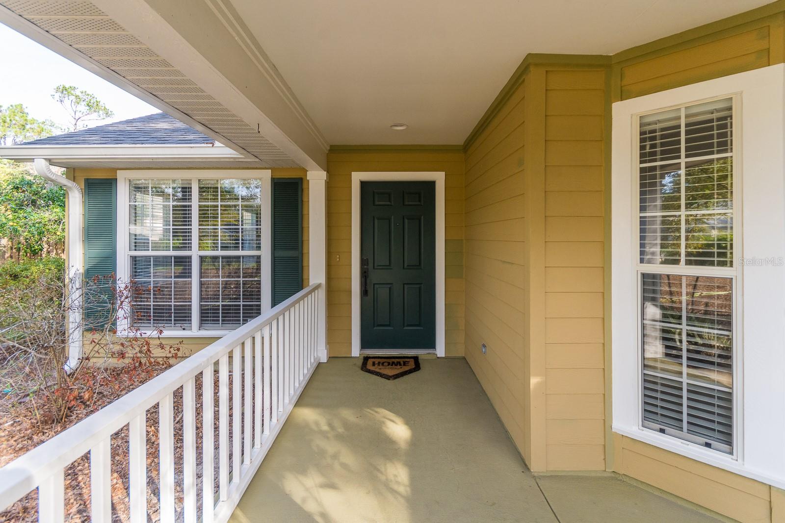 MENTONE - Residential Lease