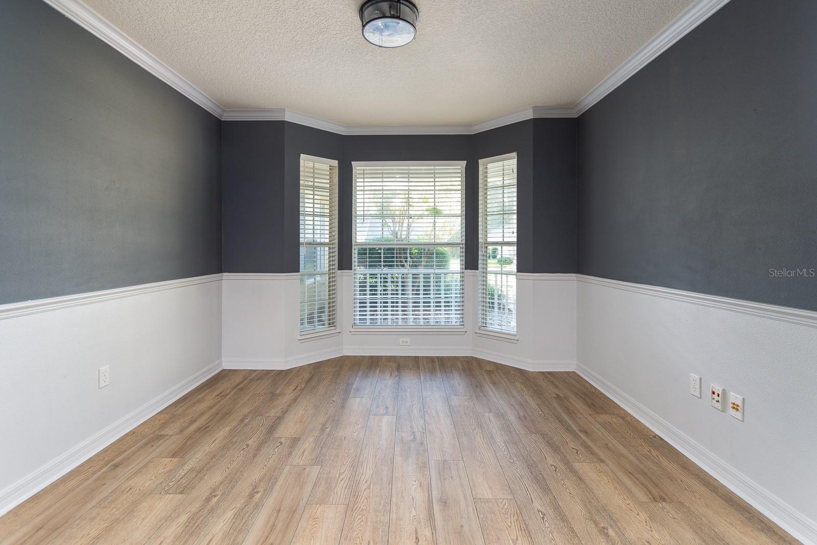 MENTONE - Residential Lease