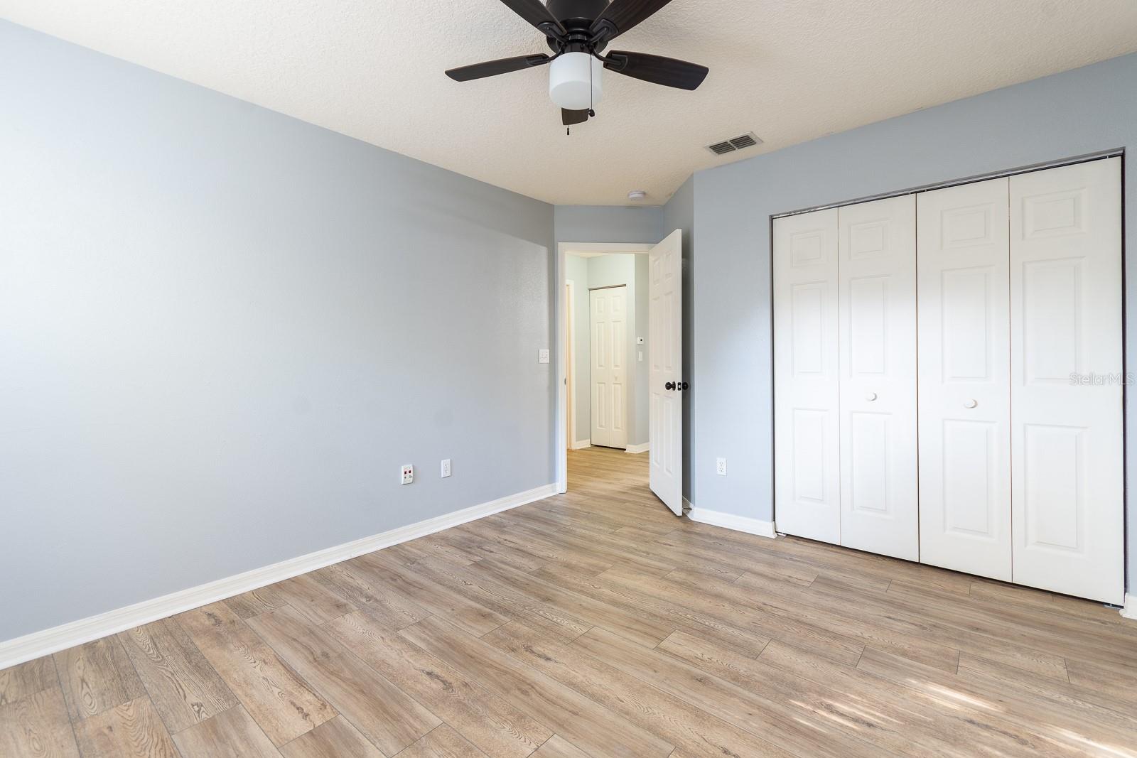 MENTONE - Residential Lease