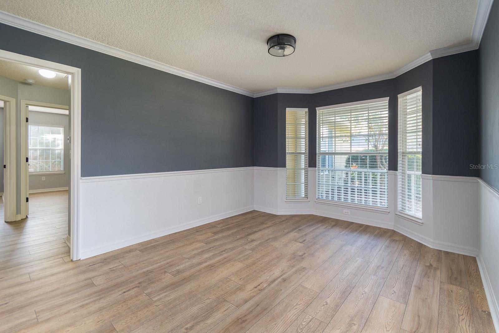 MENTONE - Residential Lease