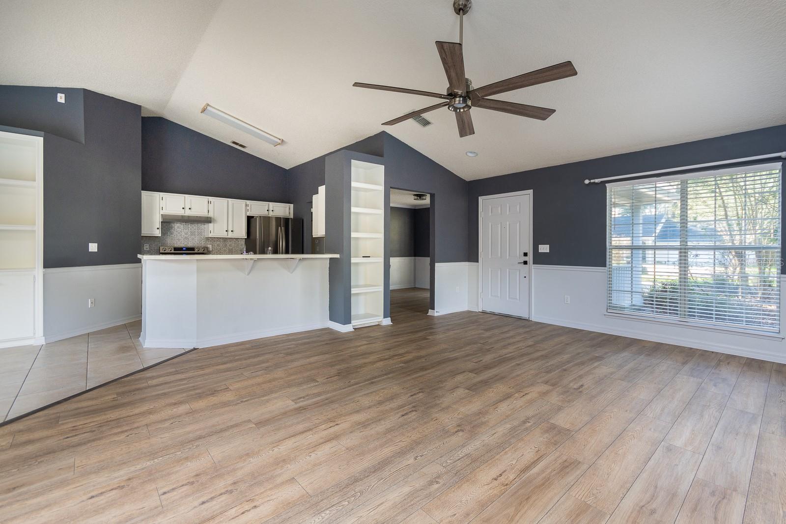 MENTONE - Residential Lease