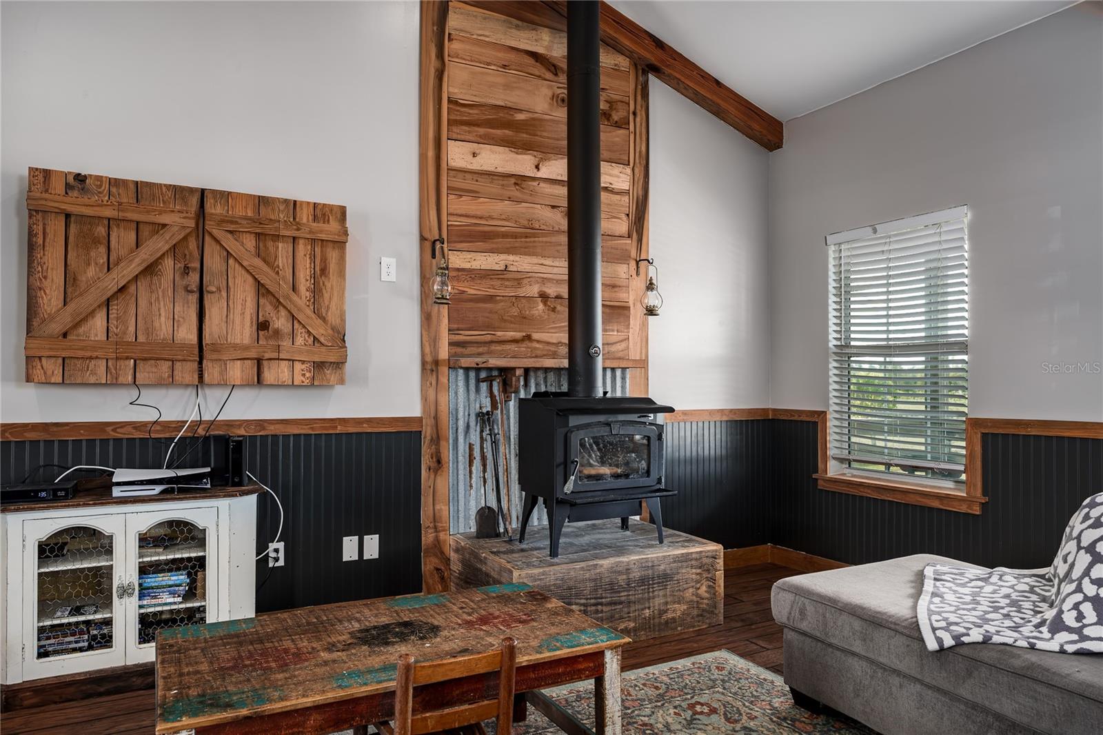 ACREAGE & UNREC - Residential