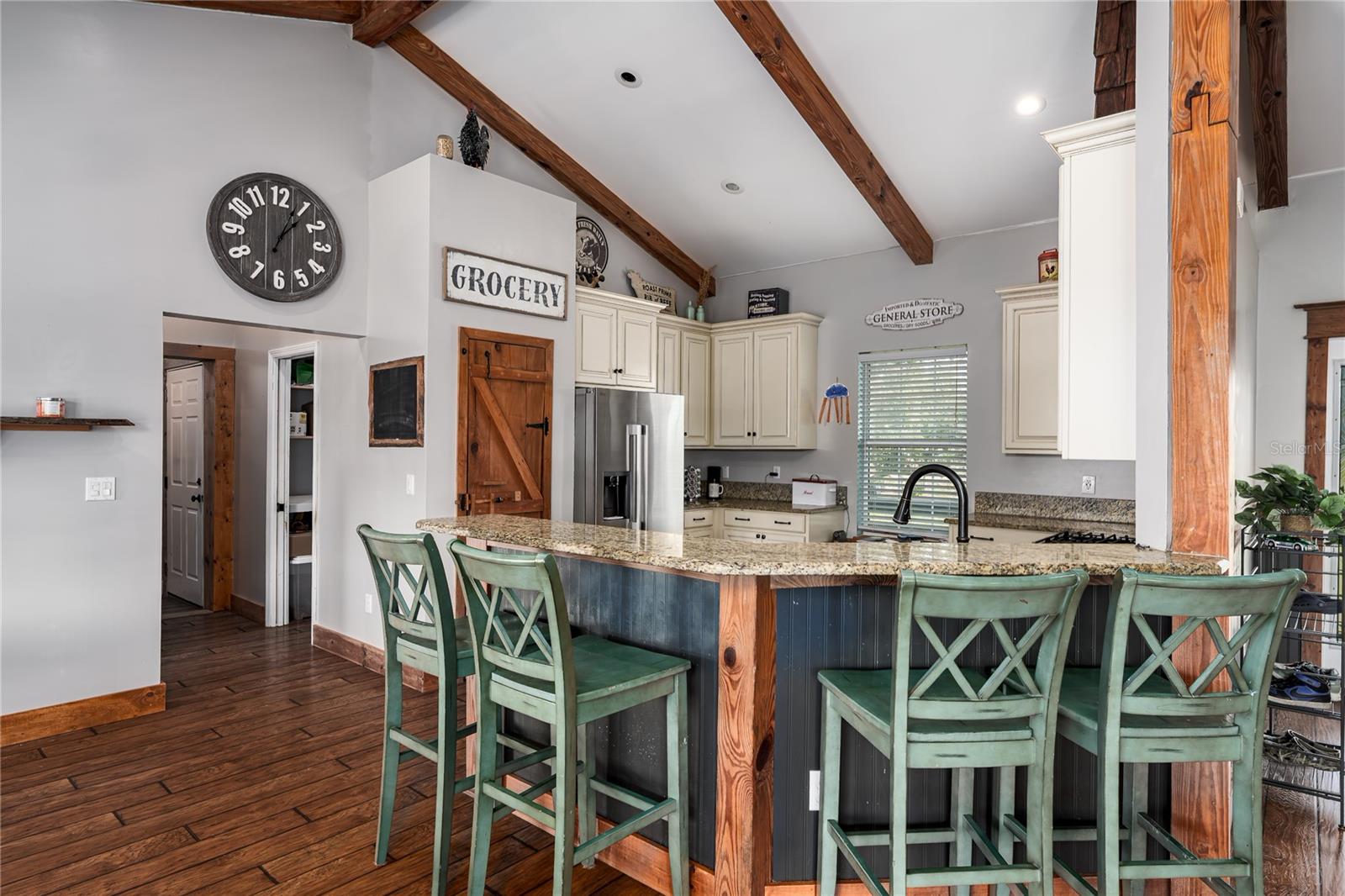 ACREAGE & UNREC - Residential