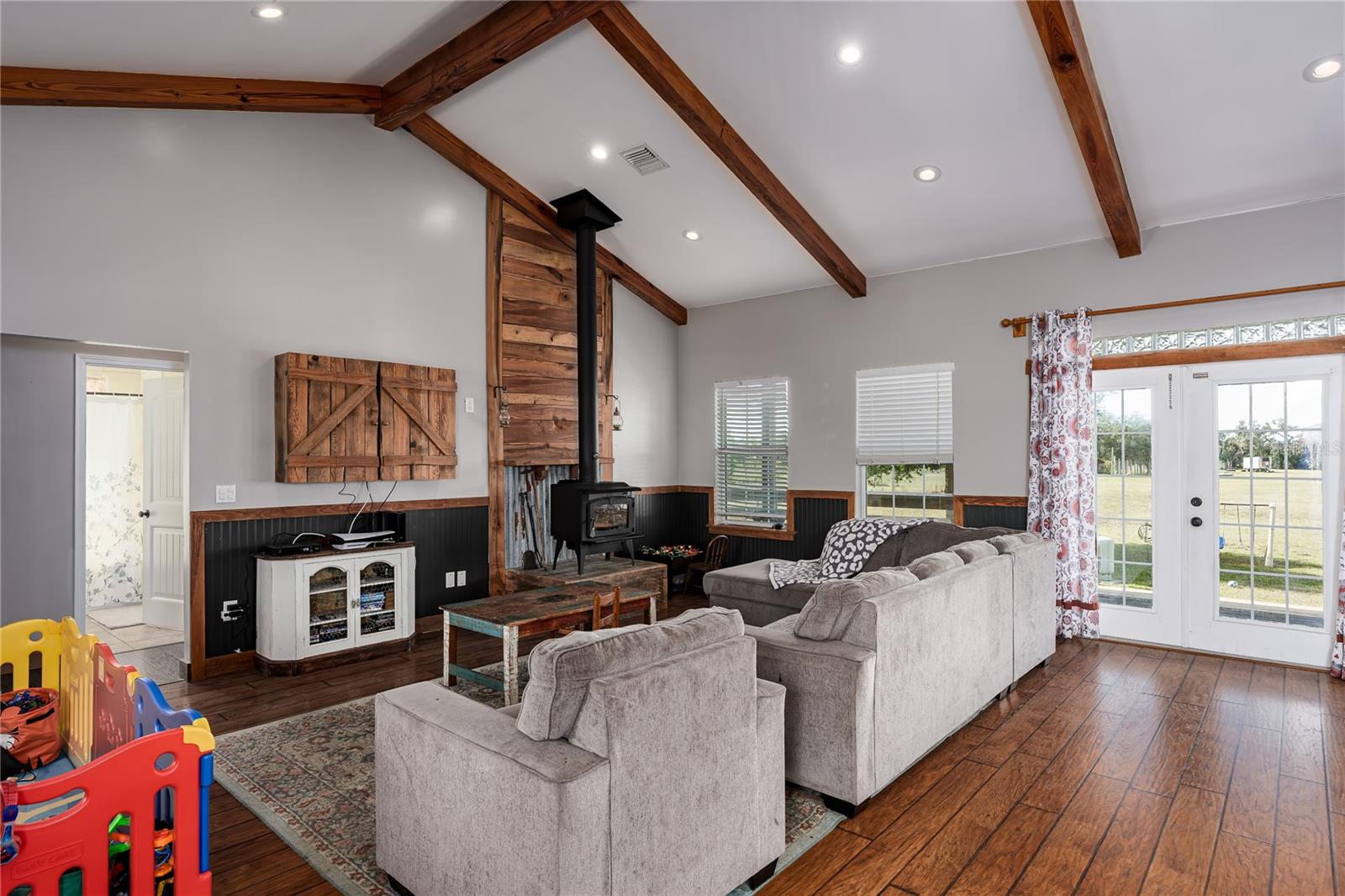 ACREAGE & UNREC - Residential