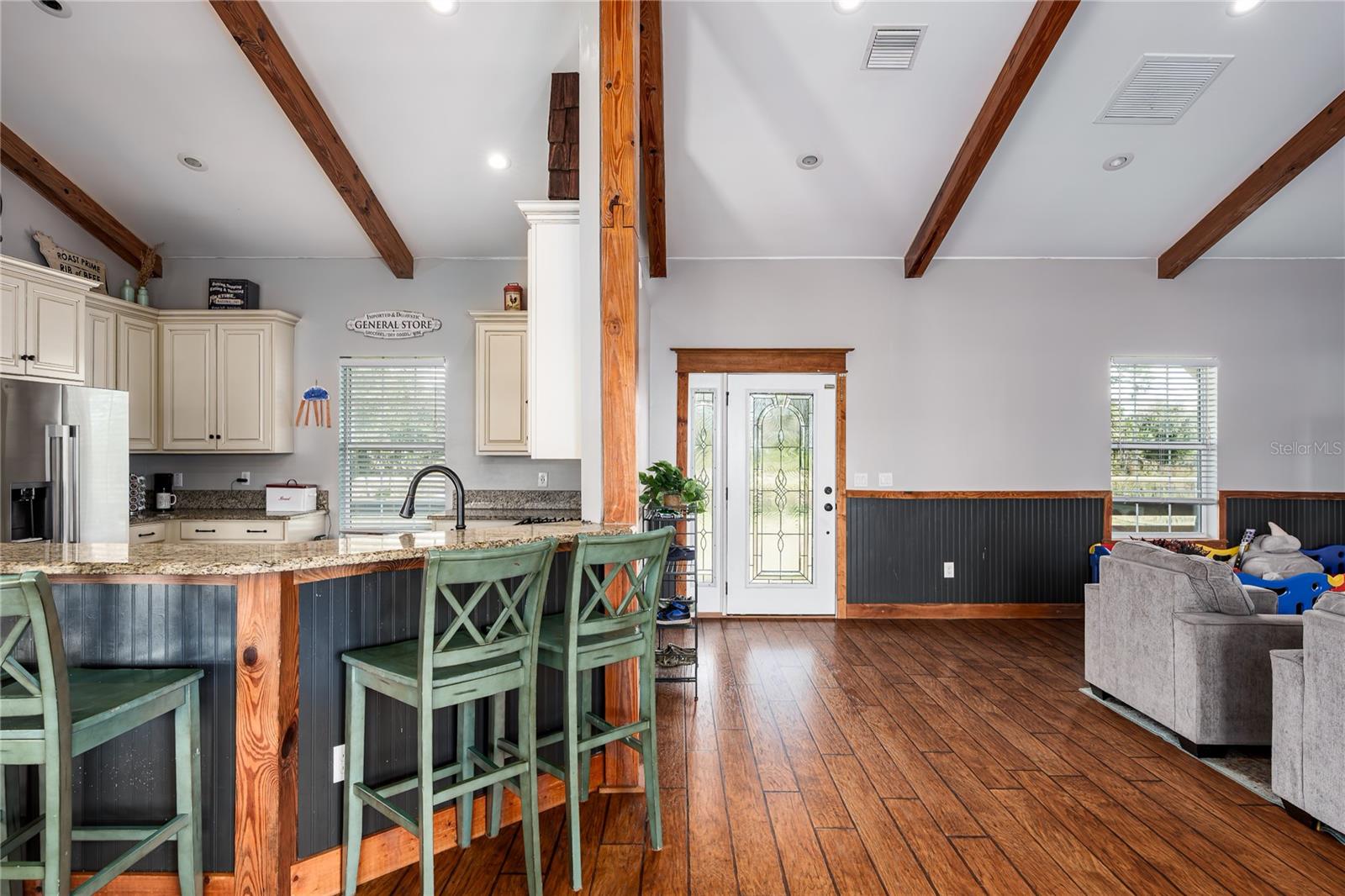 ACREAGE & UNREC - Residential