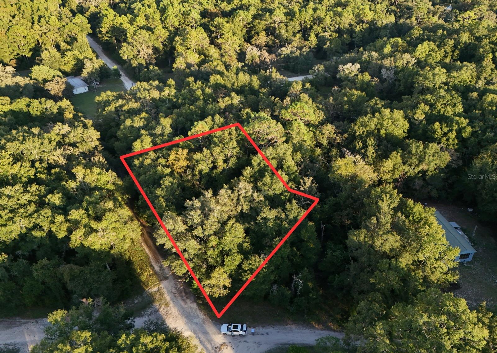 WILLISTON HYLNDS GOLF & C CLUB ESTATE - Land