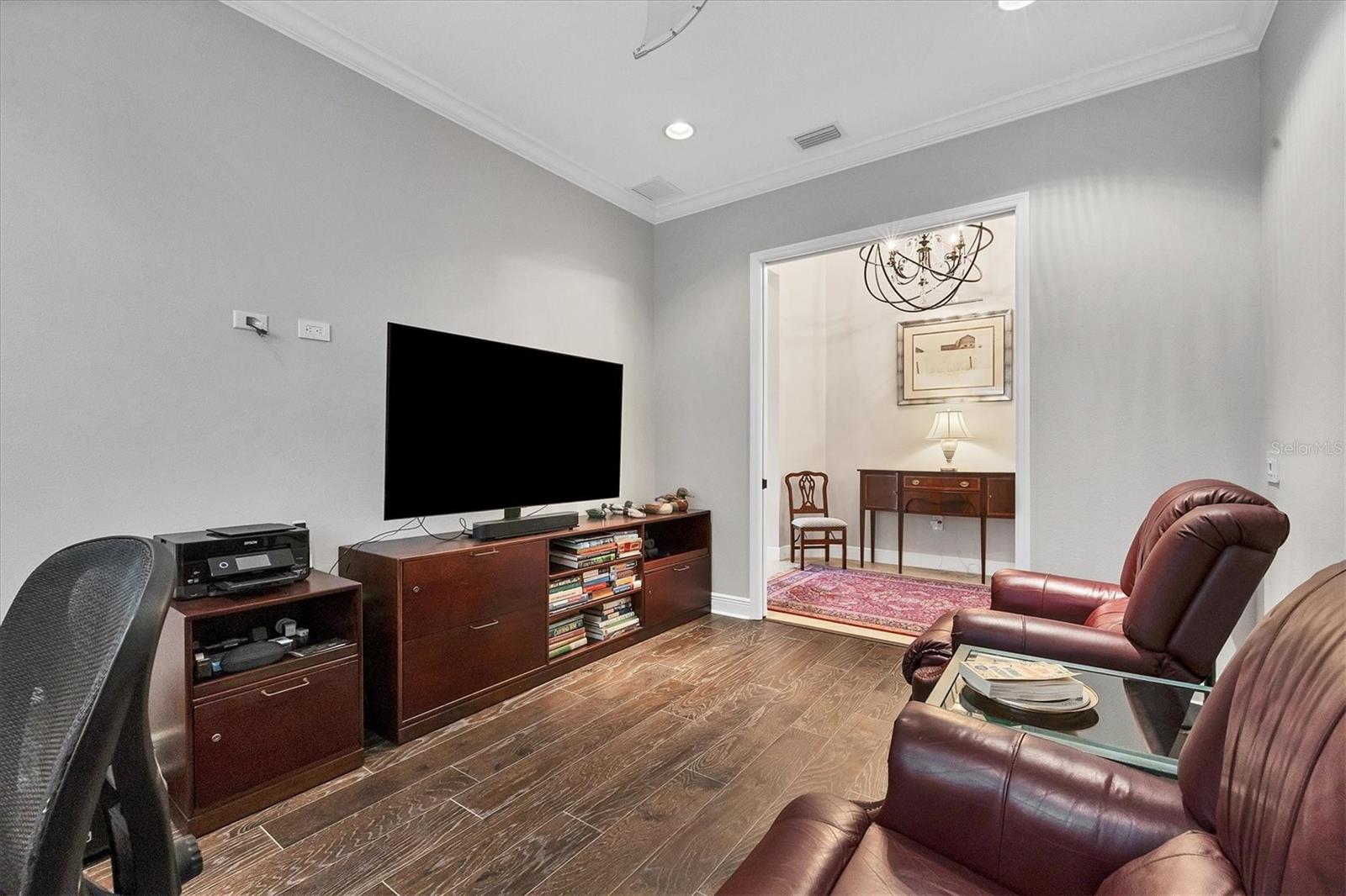 COUNTRY CLUB EAST AT LAKEWD RNCH SS - Residential