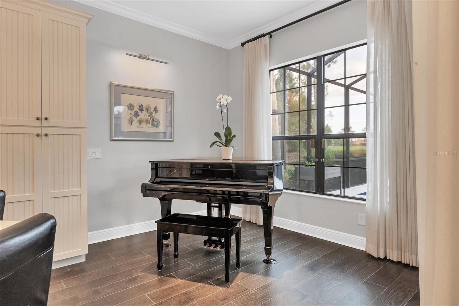 COUNTRY CLUB EAST AT LAKEWD RNCH SS - Residential