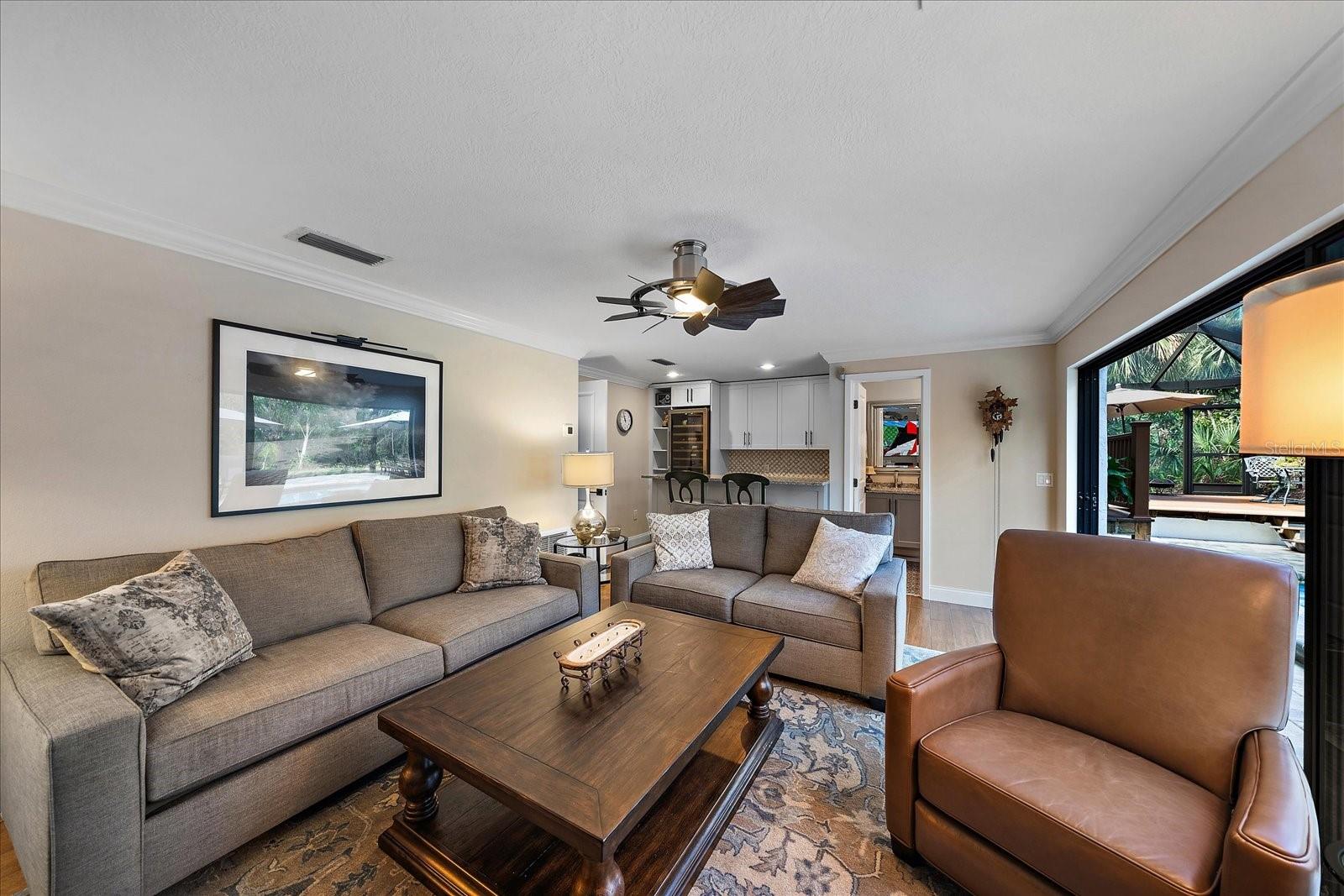 SHERWOOD FOREST - Residential