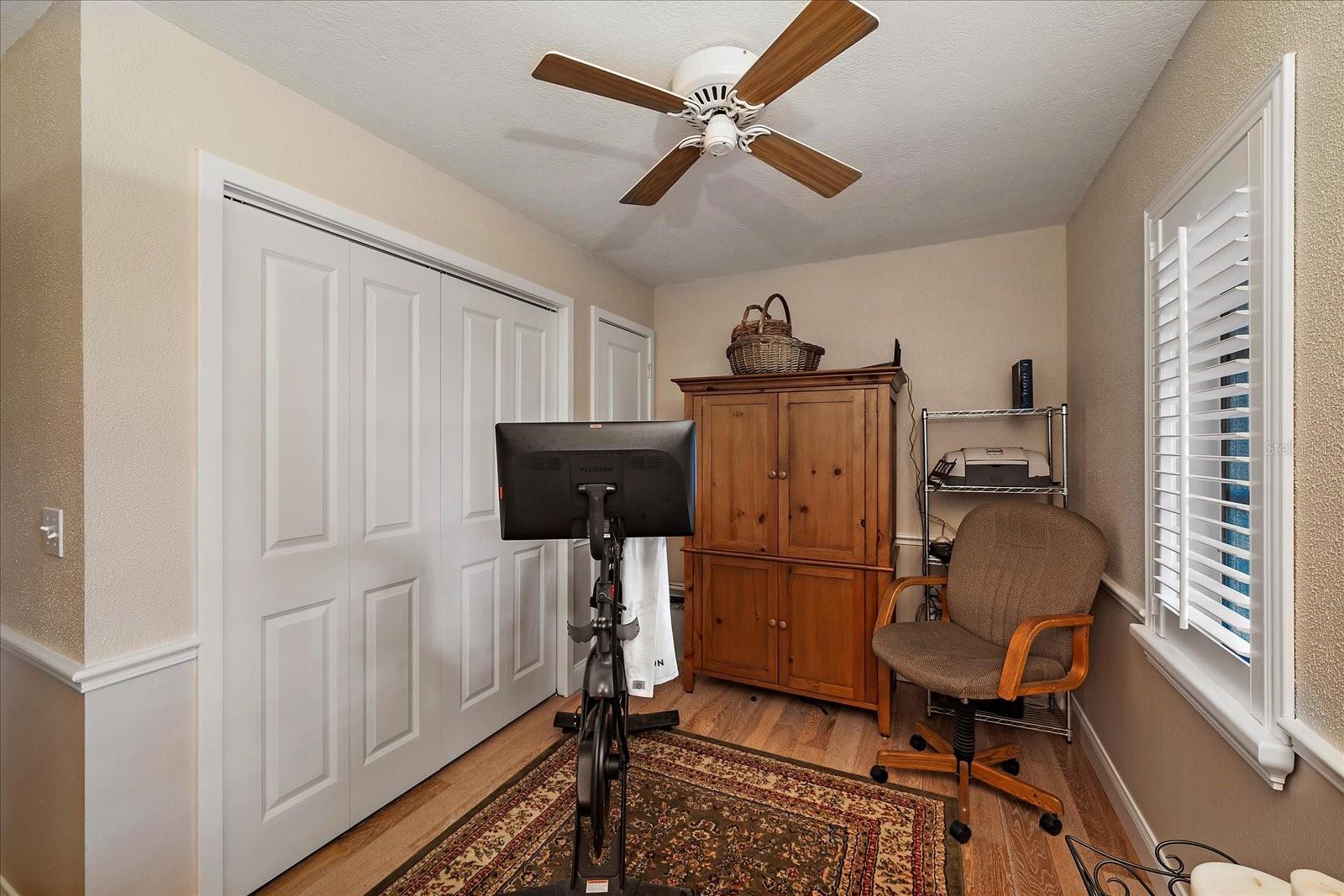 SHERWOOD FOREST - Residential