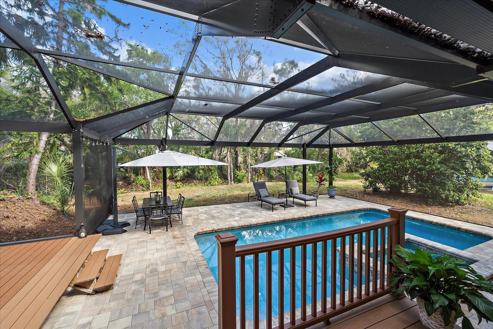 SHERWOOD FOREST - Residential