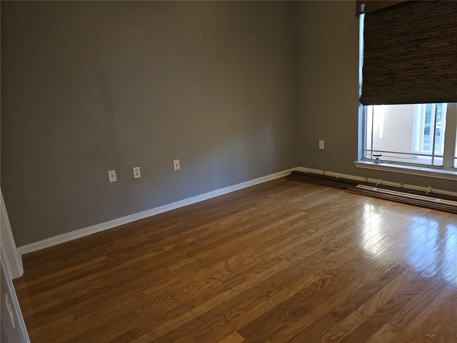 RESIDENCE AT RENAISSANCE - Residential