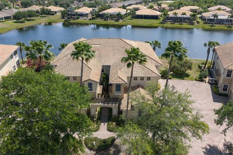 Photo of 1330 Emerald Dunes Drive, Sun City Center, FL 33573 (MLS # TB8501258)