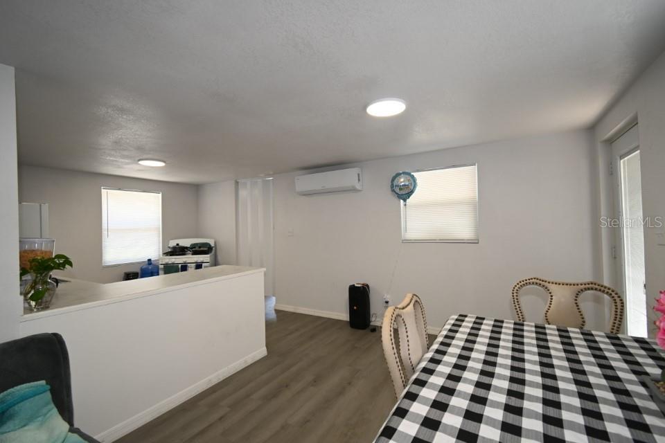 CLINTON AVE HEIGHTS - Residential