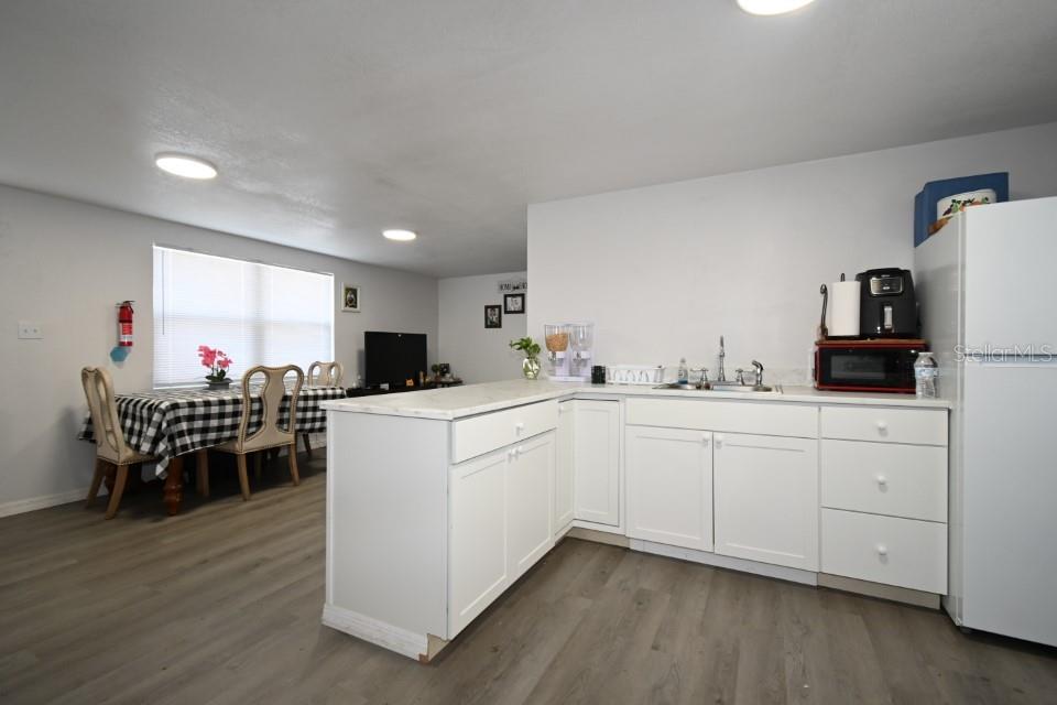 CLINTON AVE HEIGHTS - Residential