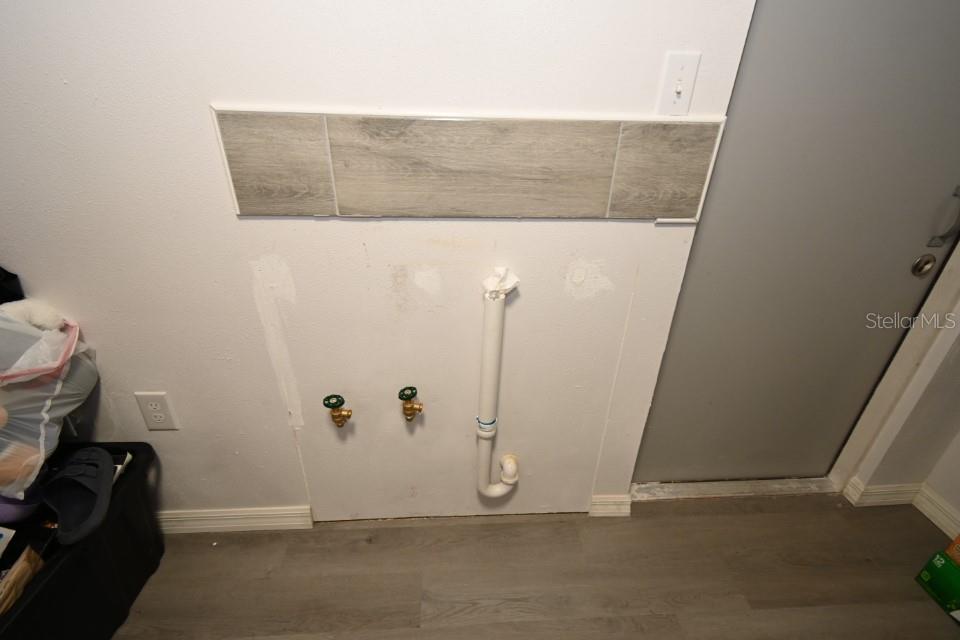 CLINTON AVE HEIGHTS - Residential