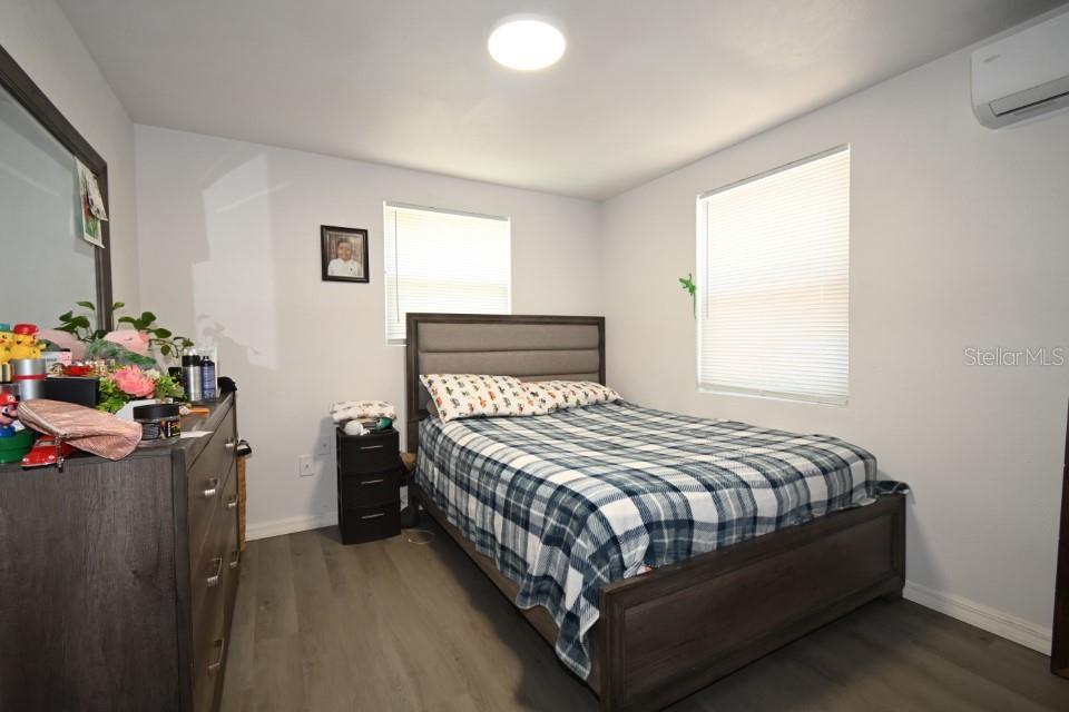 CLINTON AVE HEIGHTS - Residential