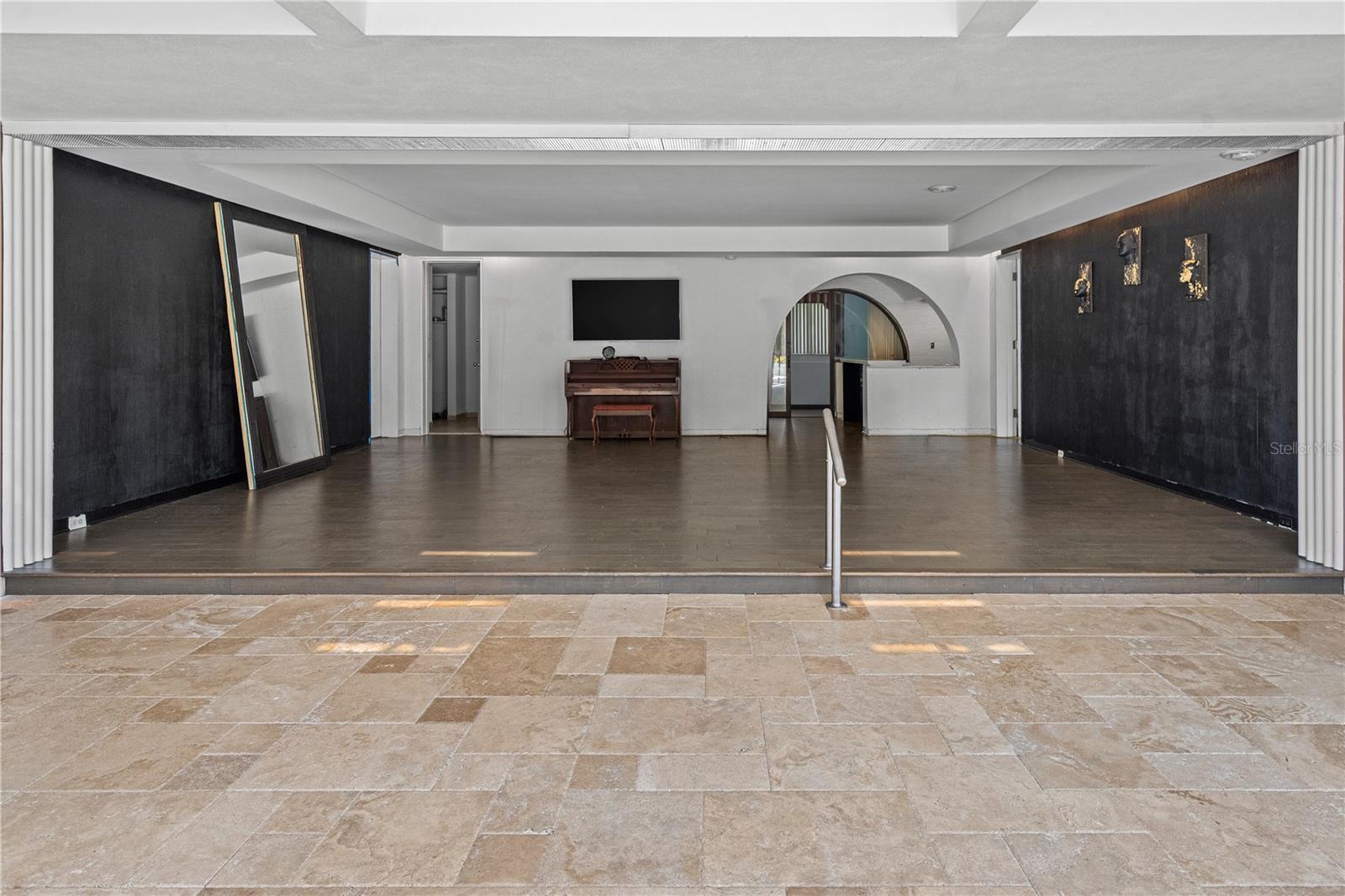 SWEETWATER CLUB UN 1-A - Residential