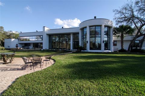 812 SWEETWATER CLUB BOULEVARD LONGWOOD FL 32779