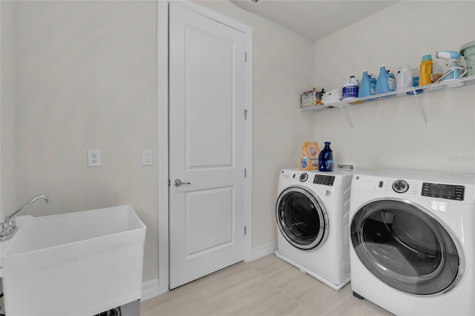 PHILLIPS GROVE TR I - Residential
