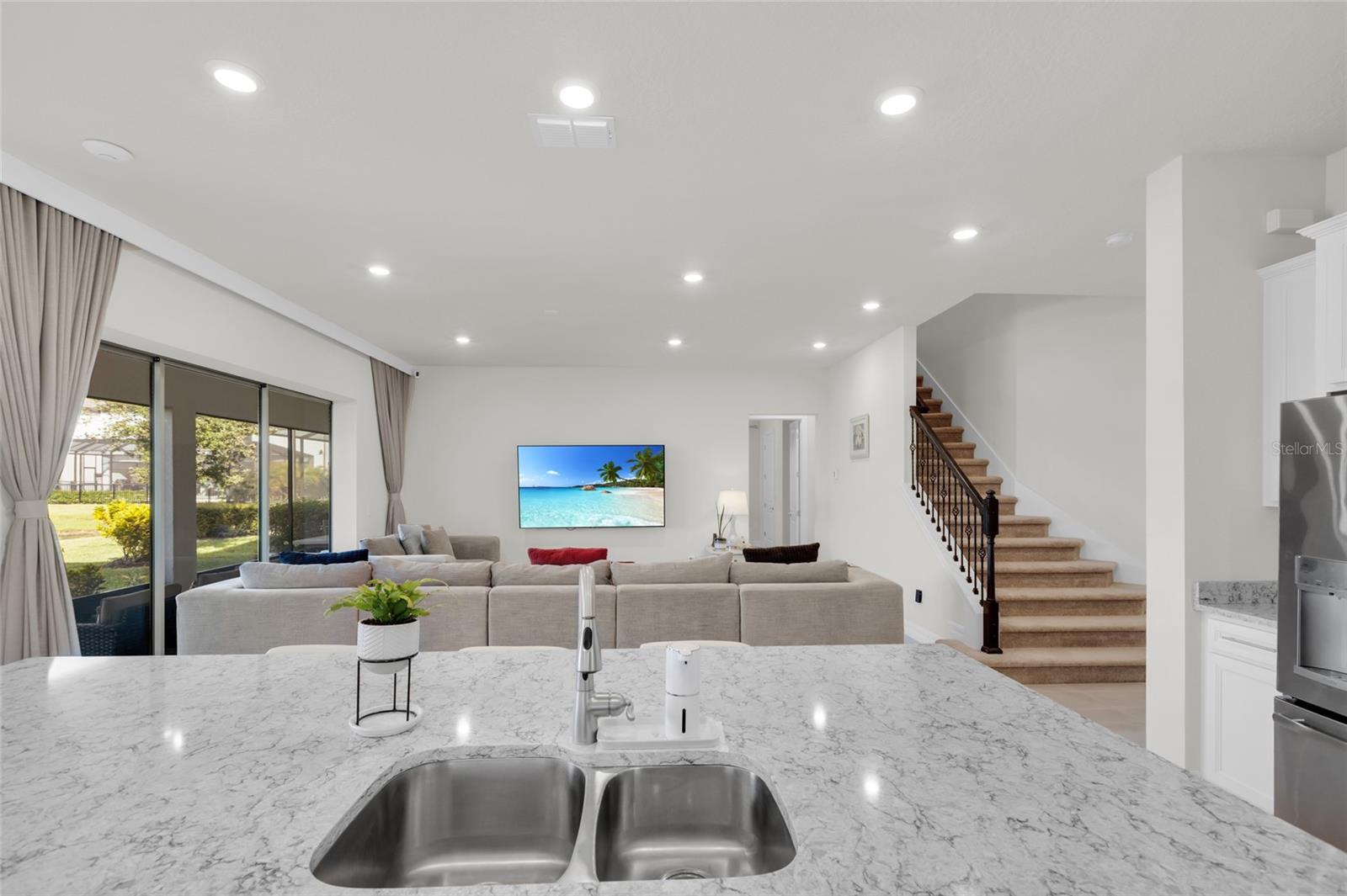 PHILLIPS GROVE TR I - Residential