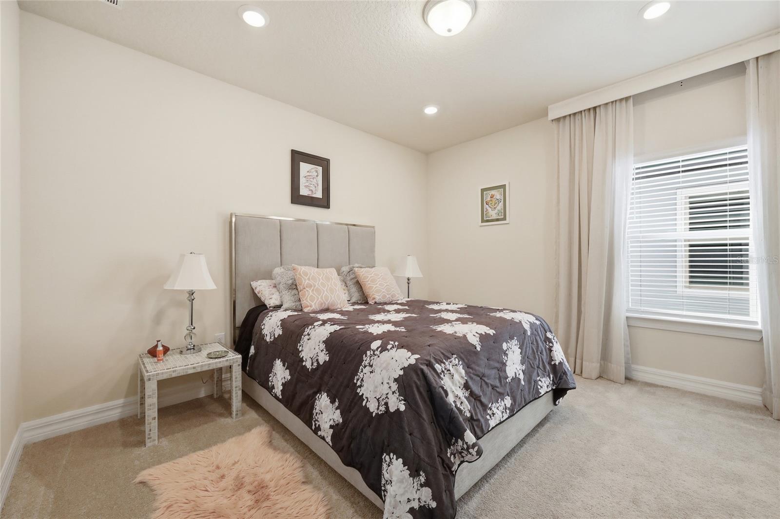 PHILLIPS GROVE TR I - Residential