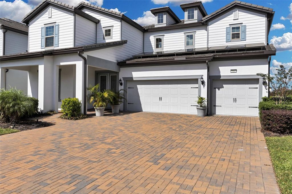 Photo of 7537 Wandering Way, Orlando, FL 32836 (MLS # O6353421)