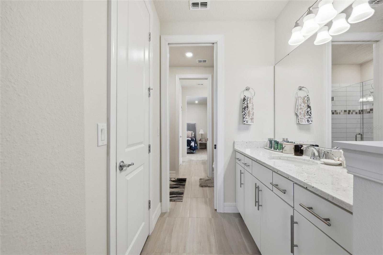 PHILLIPS GROVE TR I - Residential