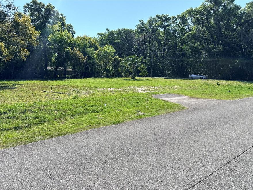 Builders and future home owners - This is the lot for you. 
Zoning - R2 "SFH or Duplex" 
Water - City lines already ran to property saving thousands in connection/engineering fees. 
Sewage - City lines already ran to property saving thousands in connection/engineering fees. 
Power - Ready