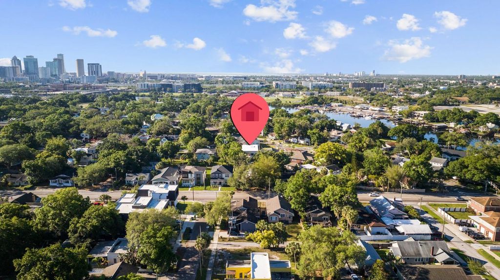 Photo of 910 W Virginia Avenue, Tampa, FL 33603 (MLS # TB8387931)