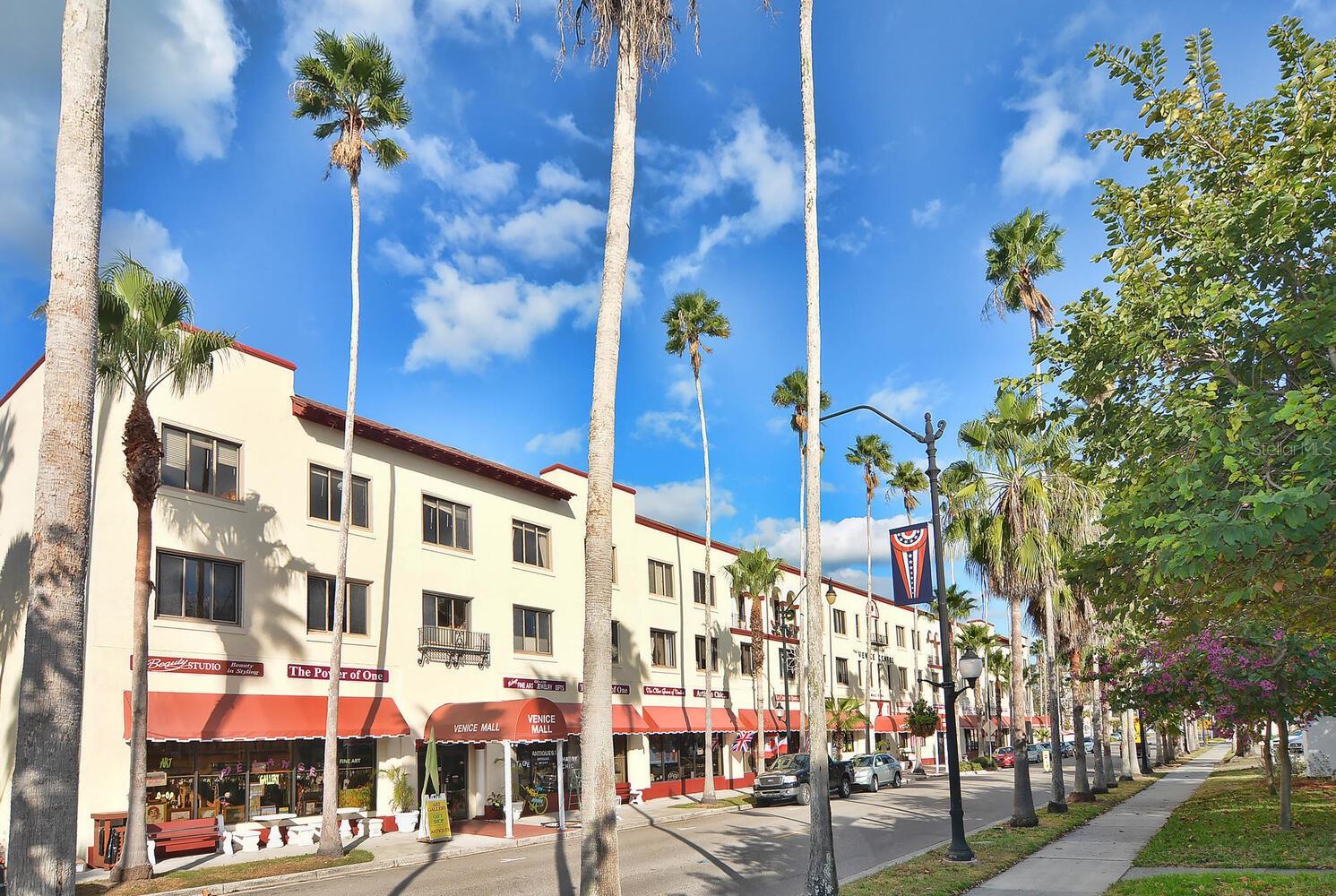 VENICE GARDENS - Residential