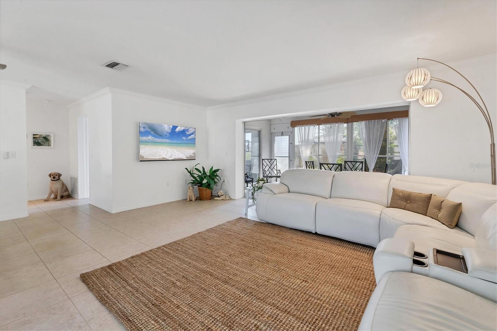 448 REDWOOD ROAD