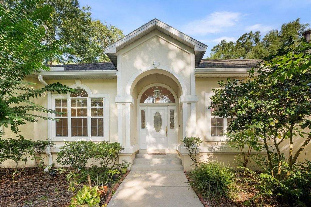 Photo of 2018 SW 102nd Terrace, Gainesville, FL 32607 (MLS # GC533174)