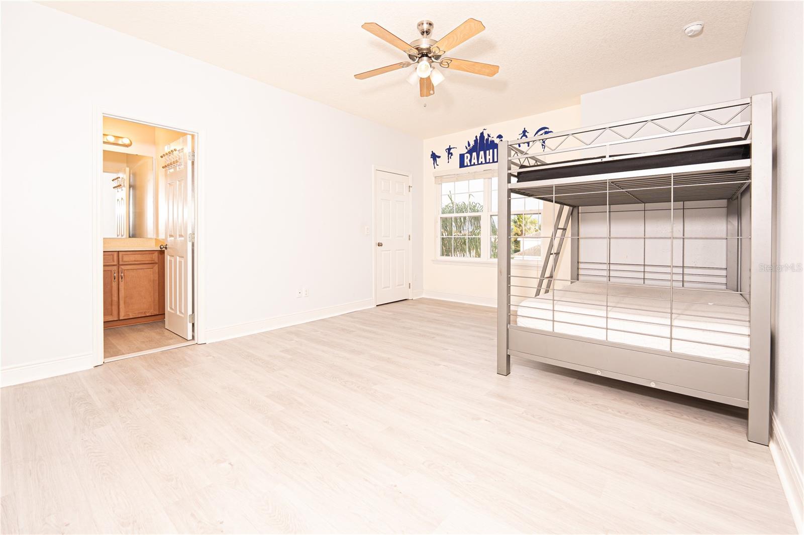 WOODLAND PARK PH 4 - Residential