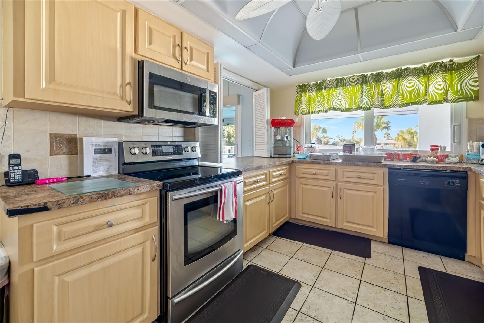 STRATHMORE RIVERSIDE I - Residential