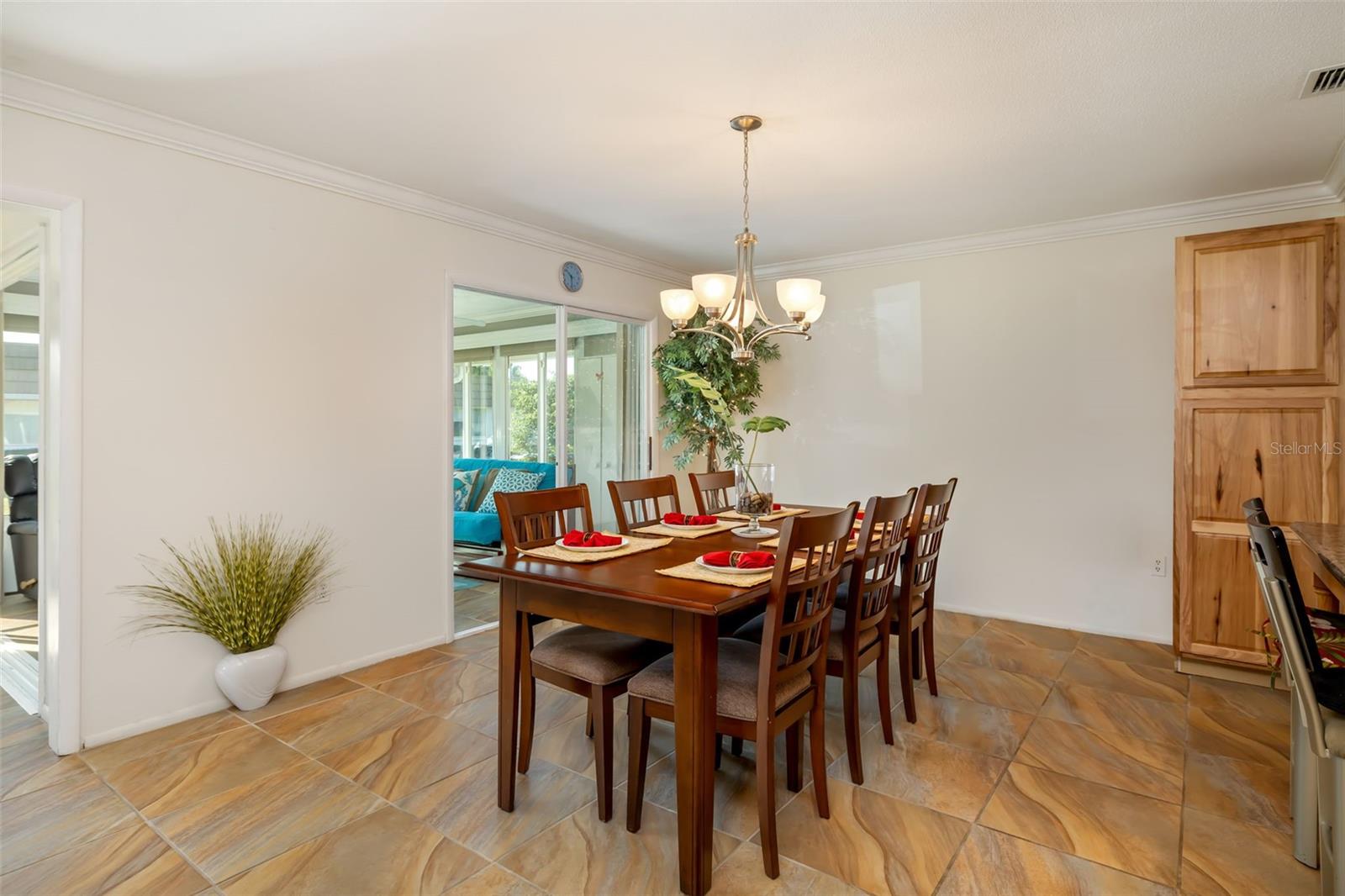 STRATHMORE RIVERSIDE I - Residential