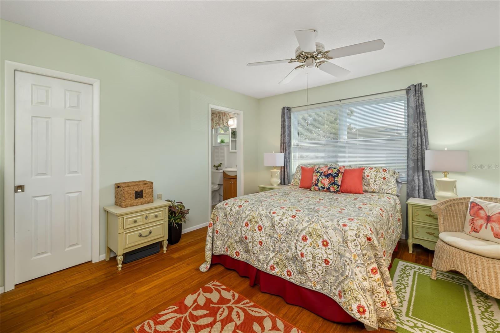 STRATHMORE RIVERSIDE I - Residential