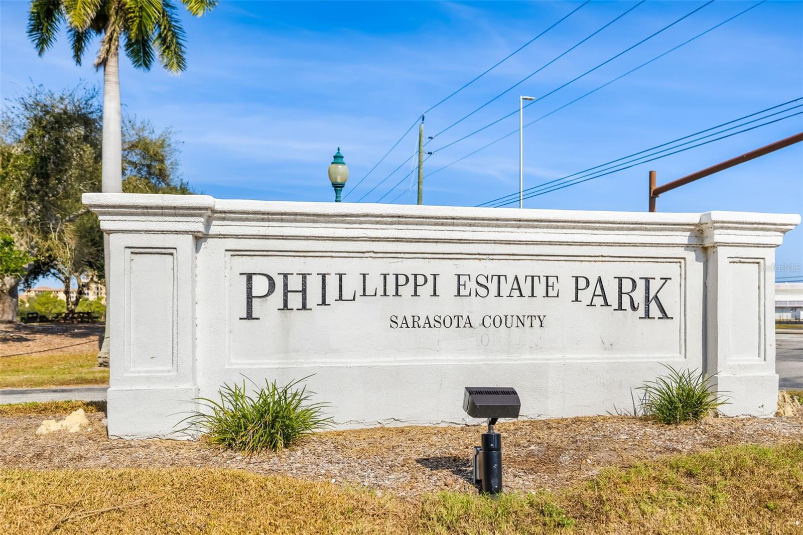 STRATHMORE RIVERSIDE I - Residential