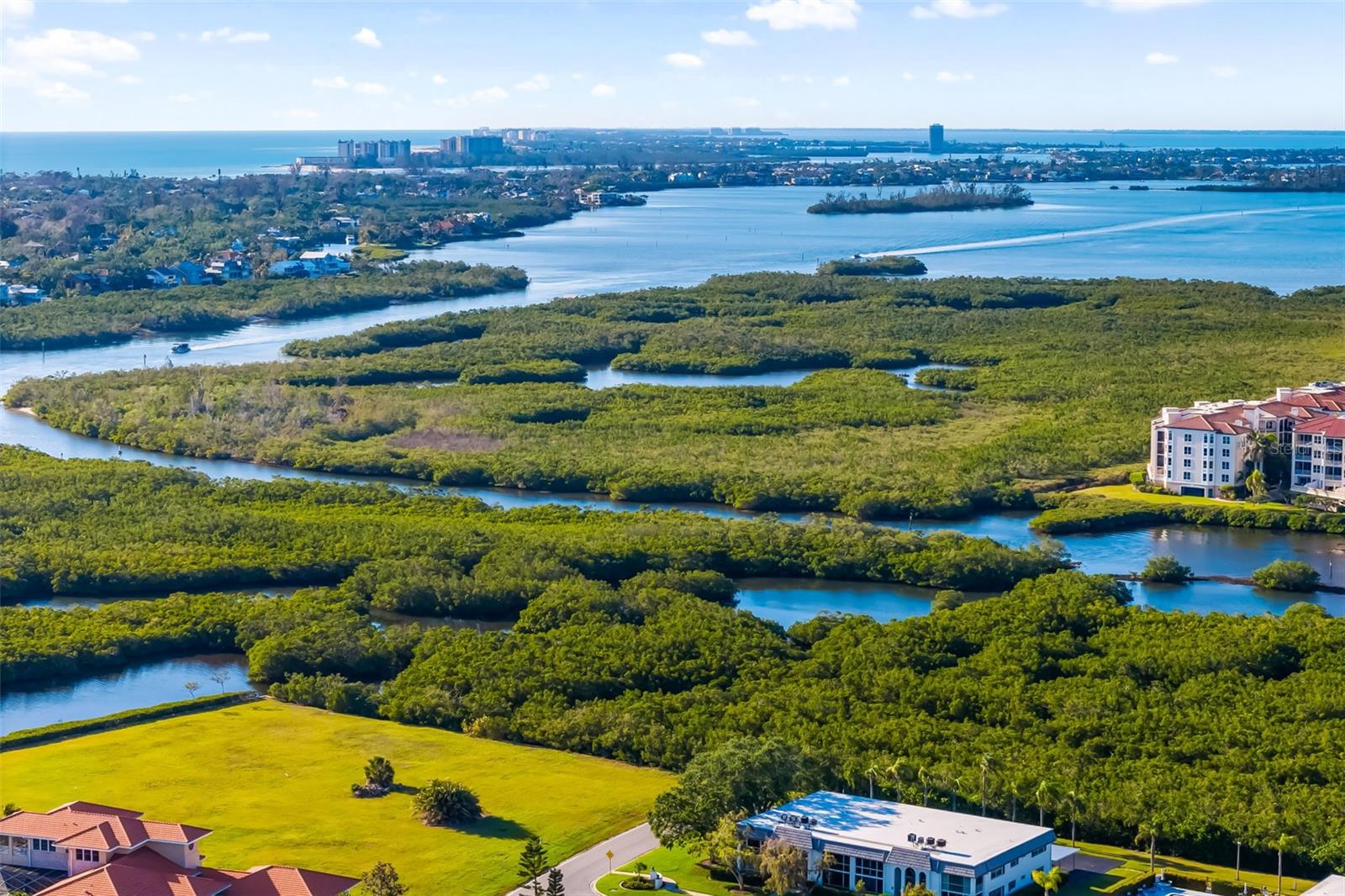 STRATHMORE RIVERSIDE I - Residential