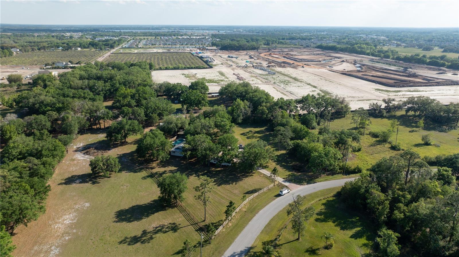 RUNNYMEDE RANCHLANDS UNIT 1 - Land