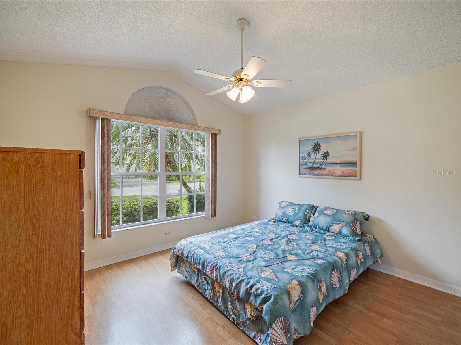 BROOKFIELD - Residential