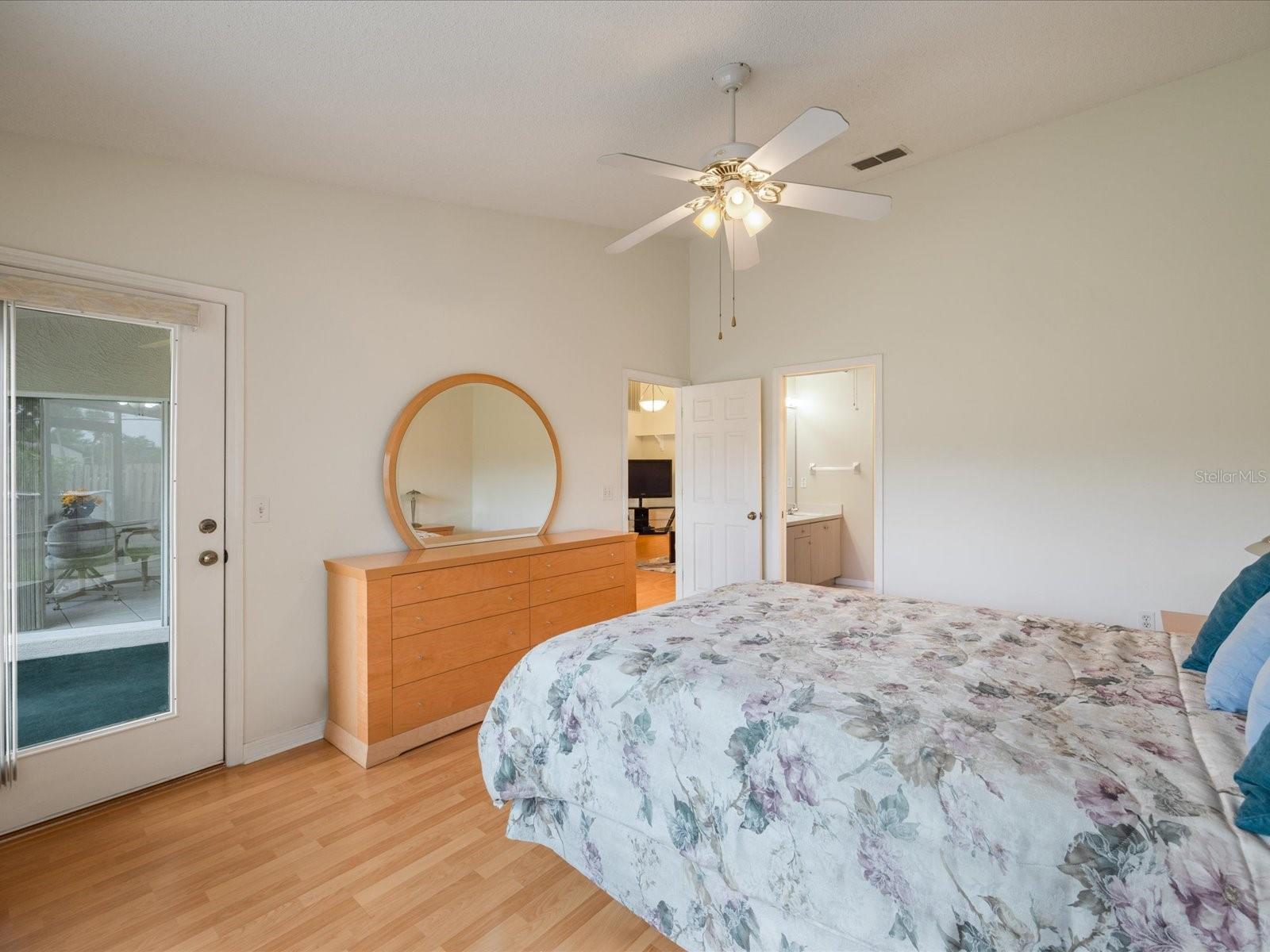 BROOKFIELD - Residential