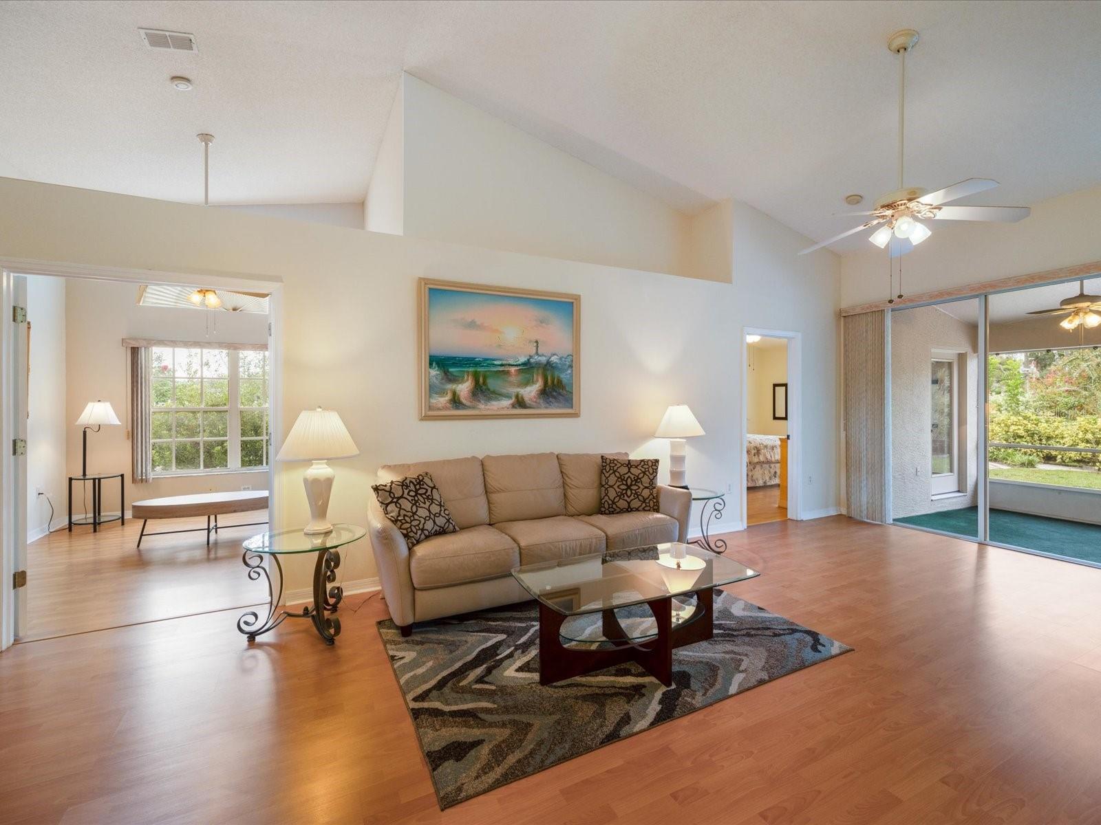 BROOKFIELD - Residential