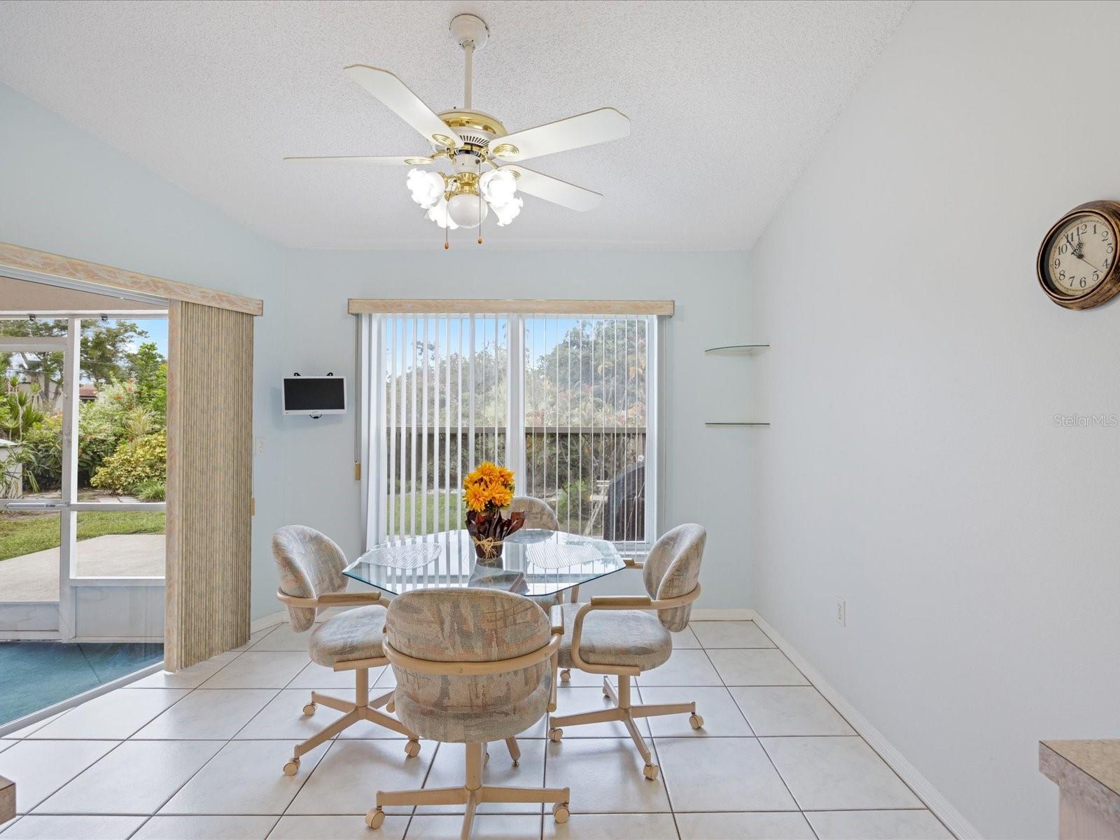 BROOKFIELD - Residential