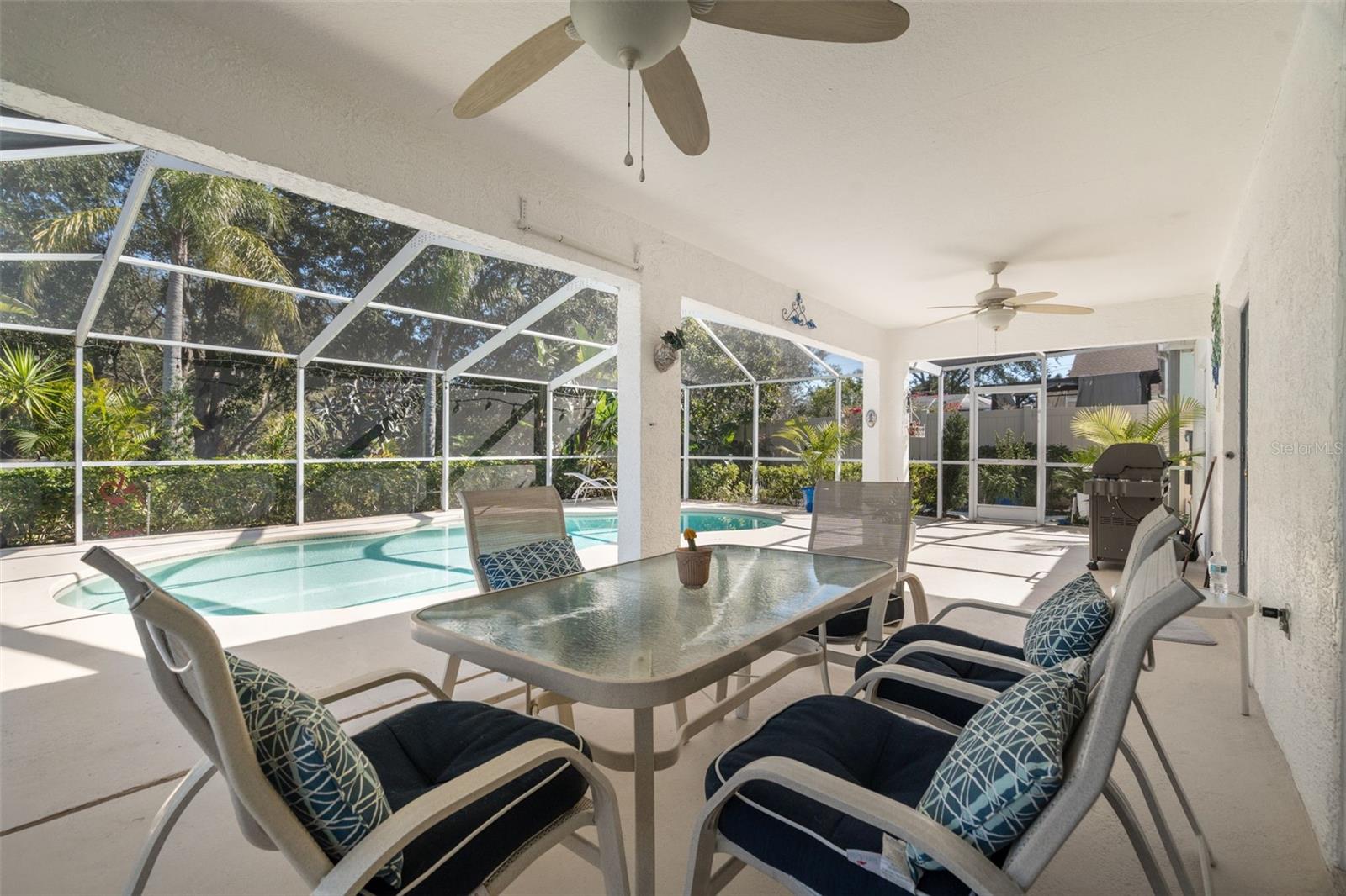 TARPON TRACE - Residential