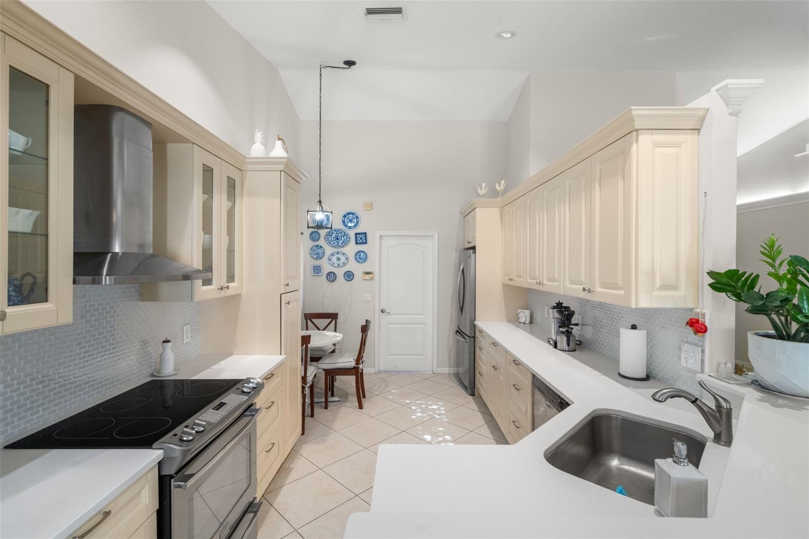 TARPON TRACE - Residential