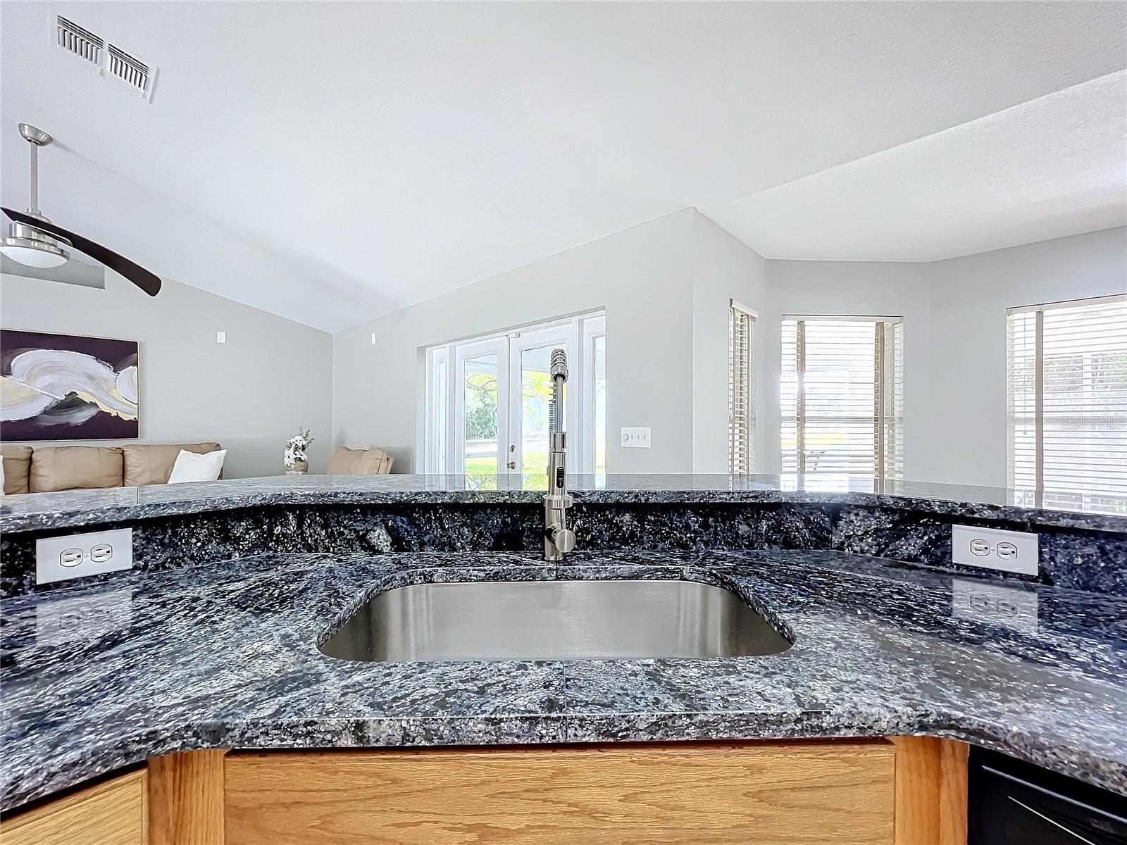 NELSON COURT - Residential